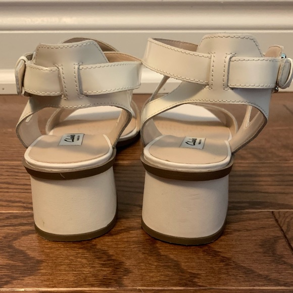 🆕🔥CLARKS Leather White&Snake Block Sandals-Sz10 - Picture 4 of 6